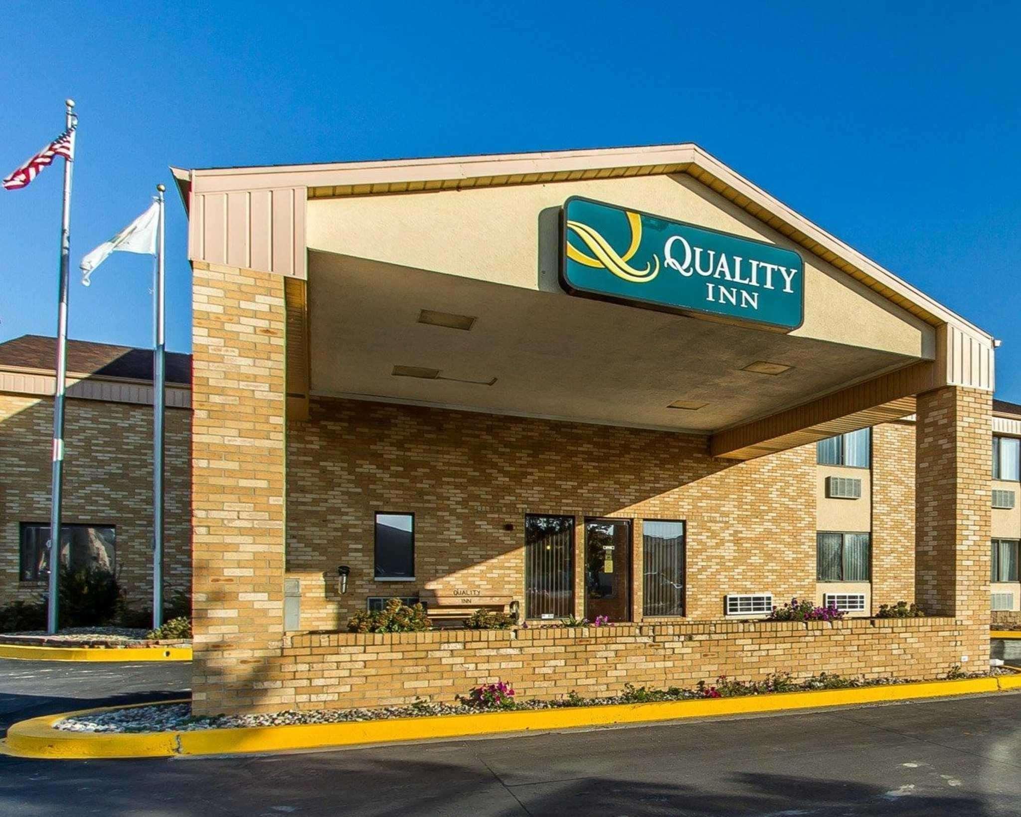 Quality Inn Burlington Near Hwy 34 Εξωτερικό φωτογραφία