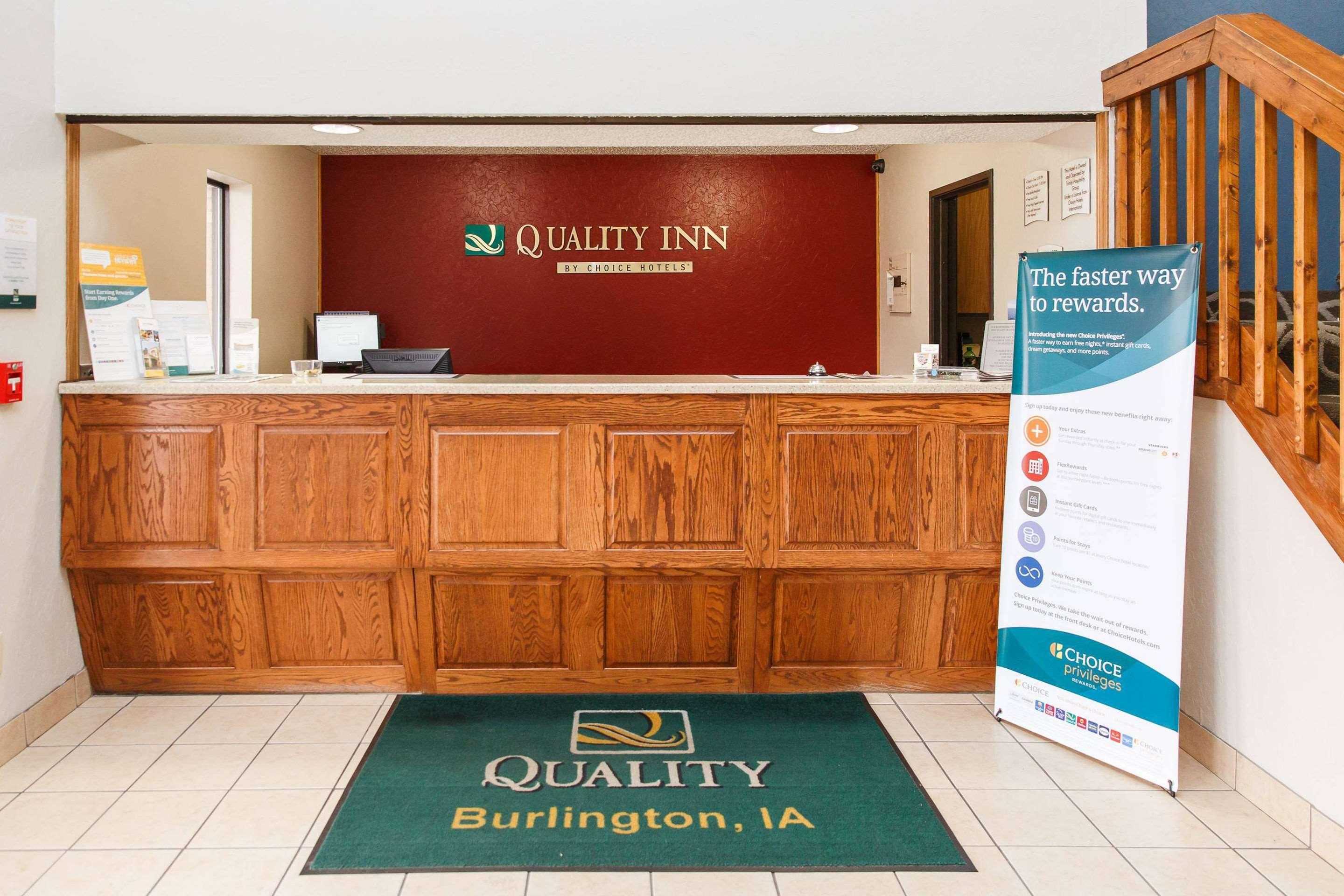 Quality Inn Burlington Near Hwy 34 Εξωτερικό φωτογραφία
